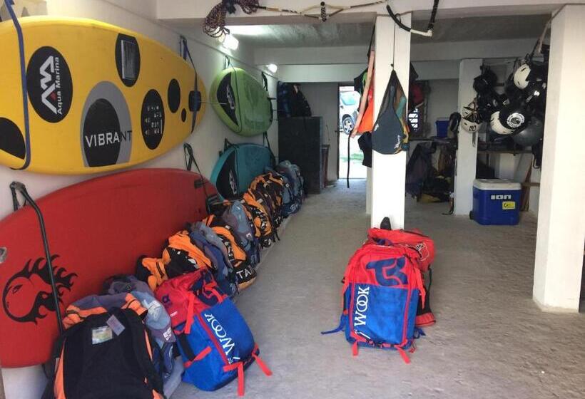 بنسيون Wegokite Stars