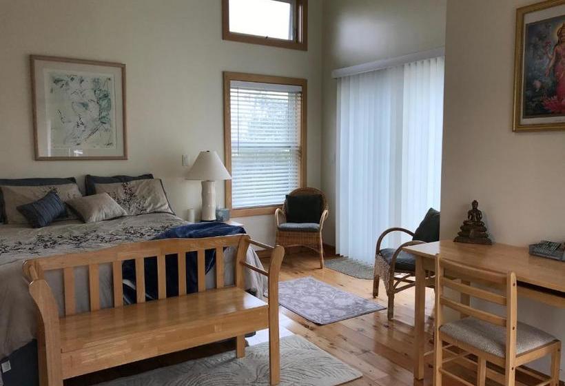 住宿加早餐  Volcano Park Rentals