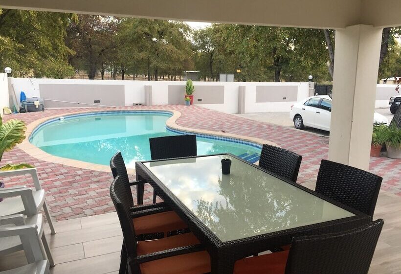 پانسیون Lediba Guest Lodge