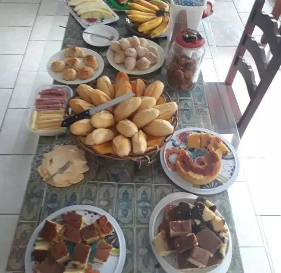 ペンション Pousada Casa D` Guio
