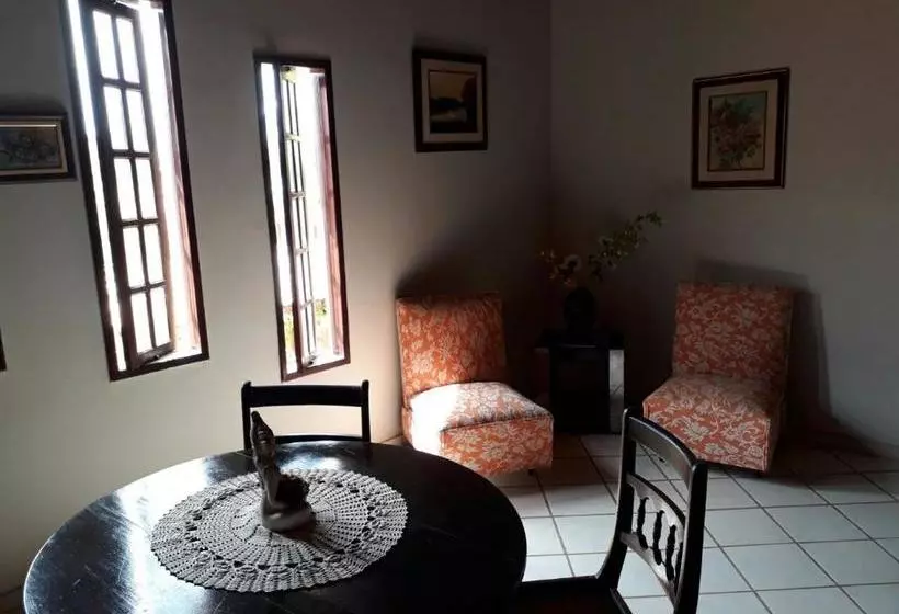ペンション Pousada Casa D` Guio