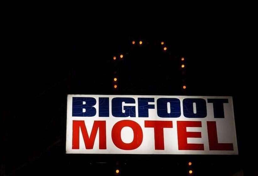 Bigfoot Motel