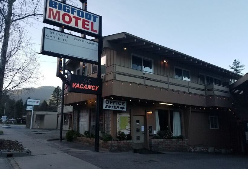 Bigfoot Motel