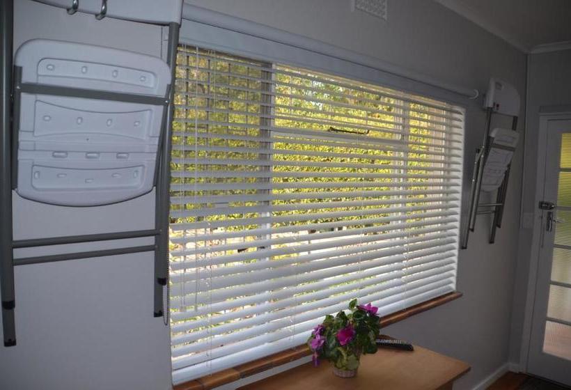 פנסיון Anni Bos