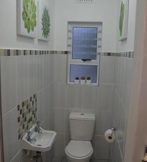 פנסיון Anni Bos