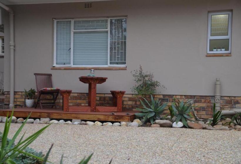 פנסיון Anni Bos