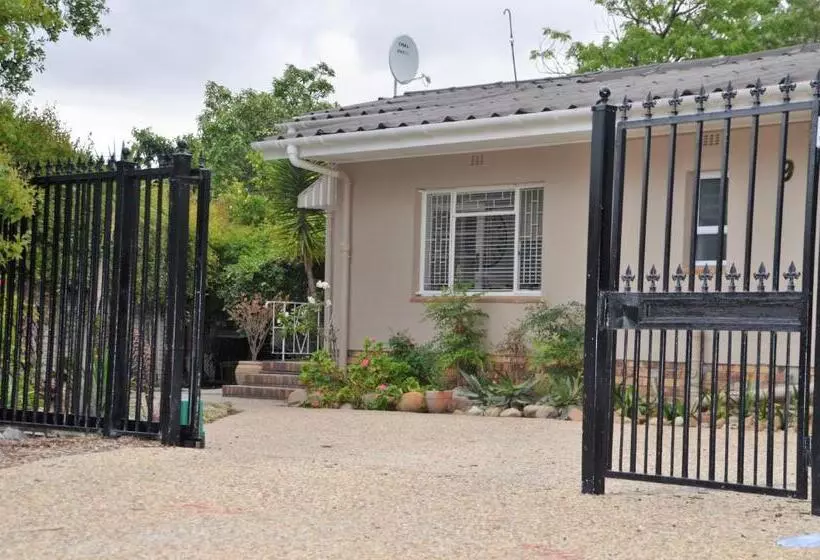 پانسیون Anni Bos