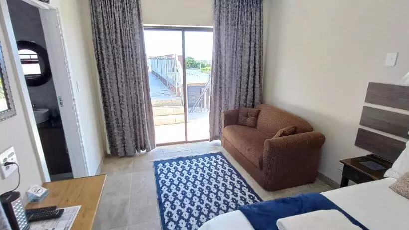 پانسیون Blue Sea Guest House