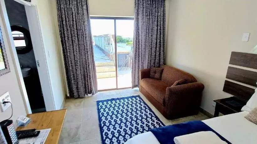 پانسیون Blue Sea Guest House