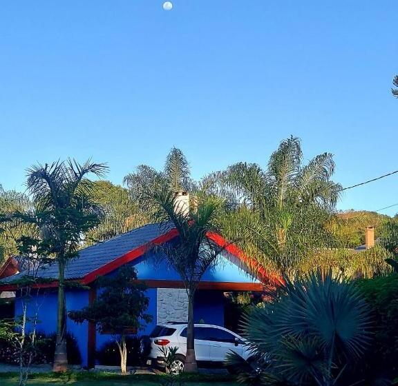 膳宿费 Pousada Déllis