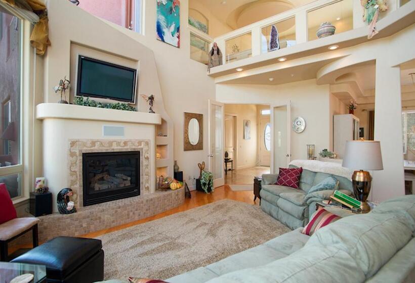 Sedona Cathedral Hideaway B&b & Spa