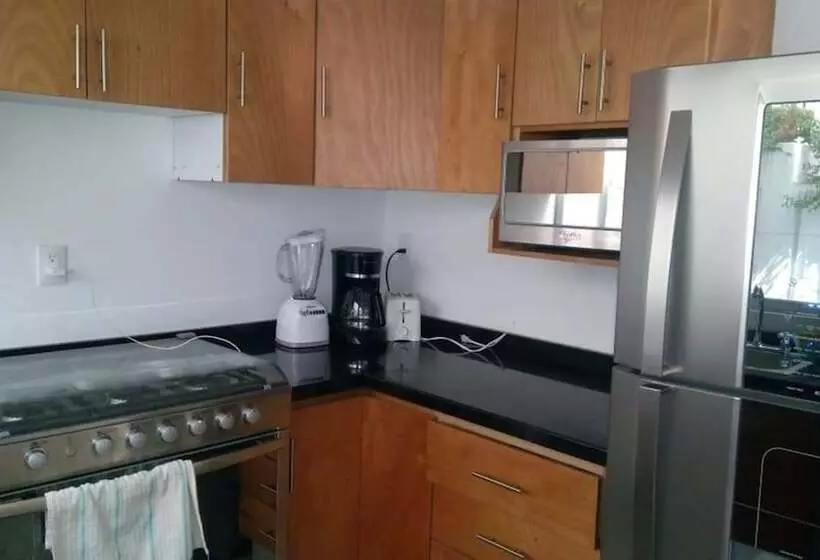 پانسیون Casa Mariel