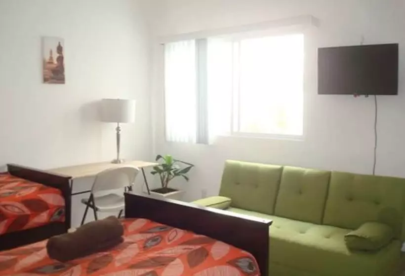 پانسیون Casa Mariel