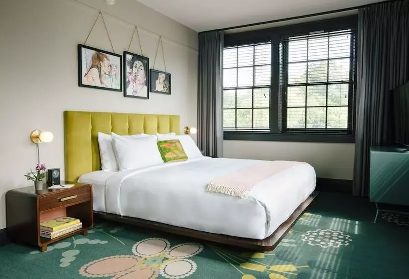 هتل Clermont Atlanta, By Oliver