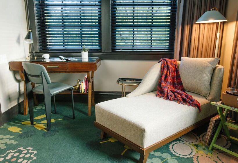 هتل Clermont Atlanta, By Oliver