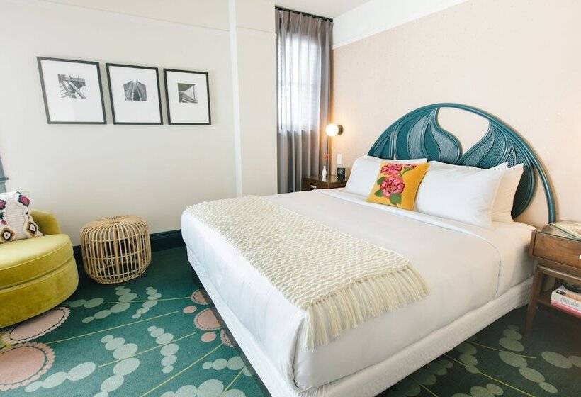 هتل Clermont Atlanta, By Oliver