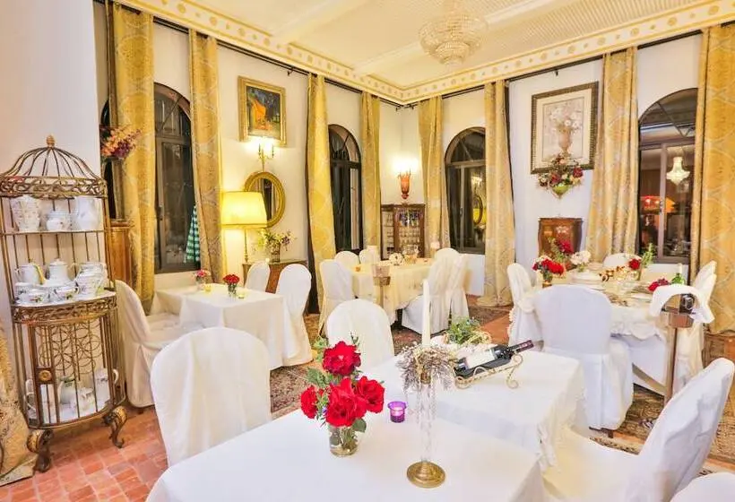 هتل Maison Kasba Bonheur & Bien Etre Emma & Gilles