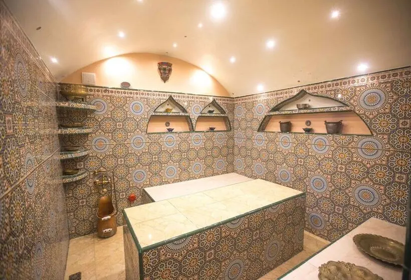 هتل Maison Kasba Bonheur & Bien Etre Emma & Gilles