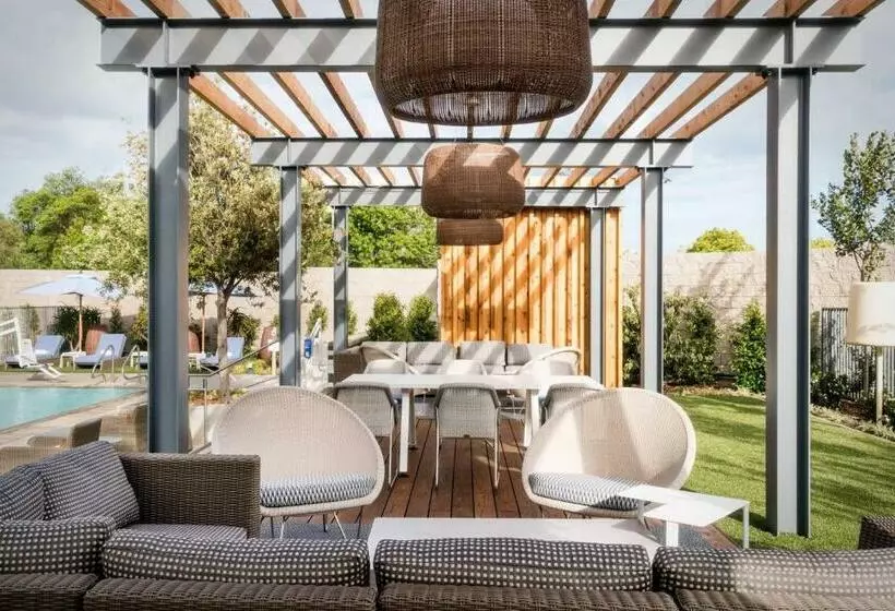 Hotelli Nia, Autograph Collection