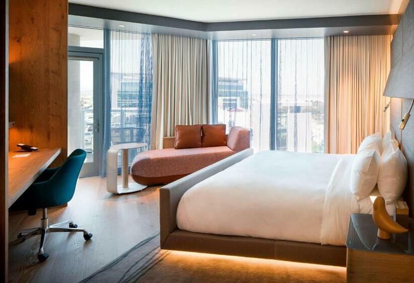 ホテル Nia, Autograph Collection