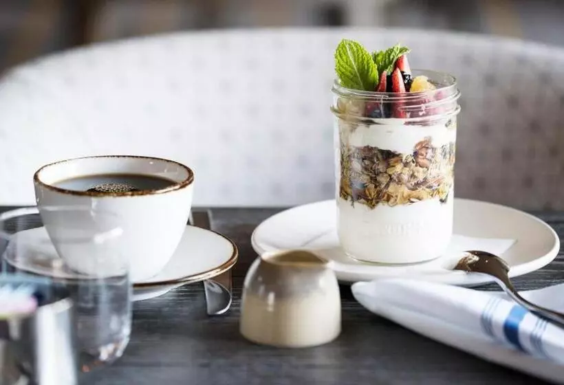 Hotelli Nia, Autograph Collection