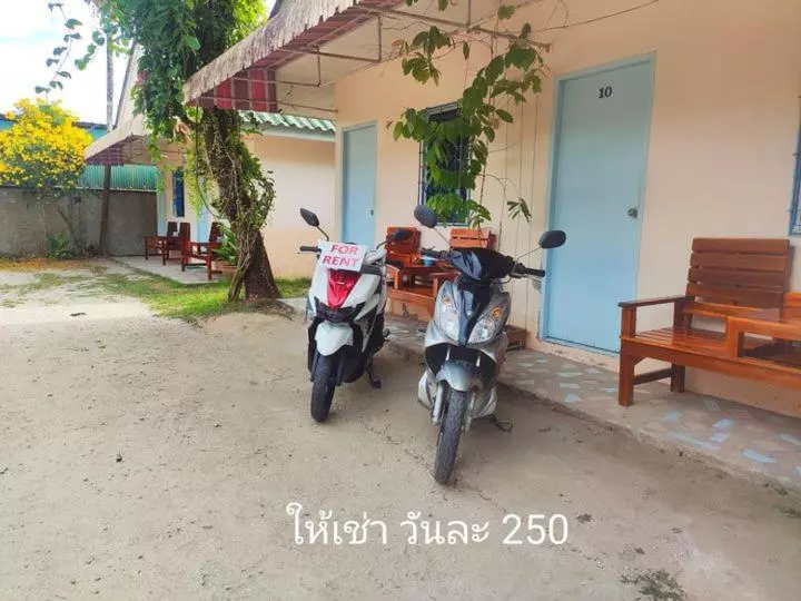 پانسیون Montra Guesthouse