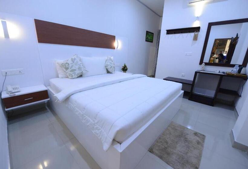 ペンション Diva Villa Airport Transit