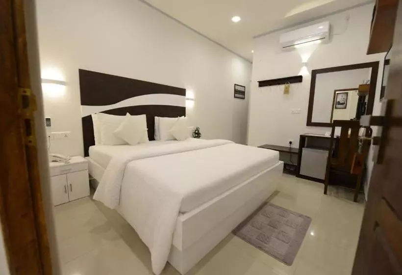 ペンション Diva Villa Airport Transit