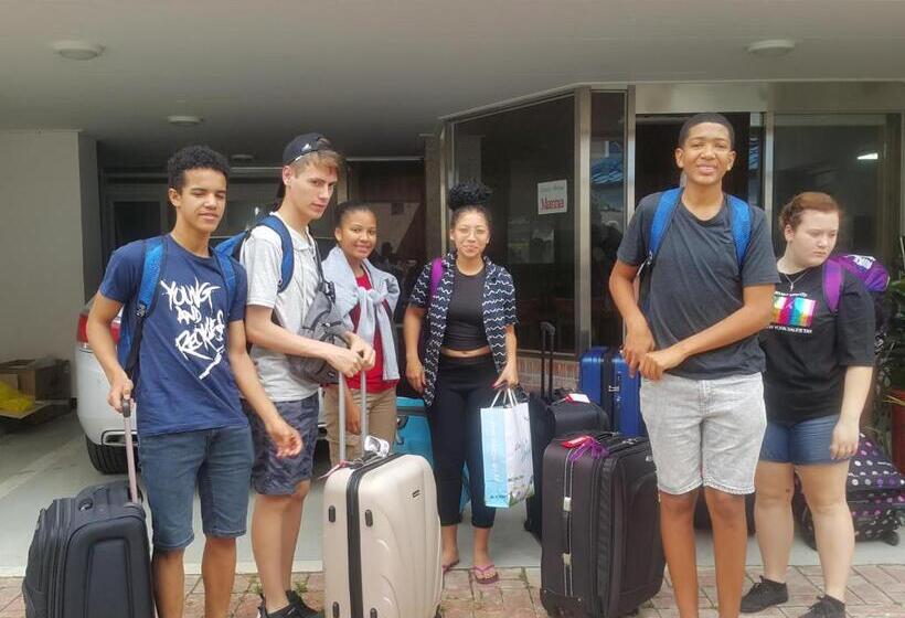 Pension (Hôtel basse catégorie) Guest House Manna