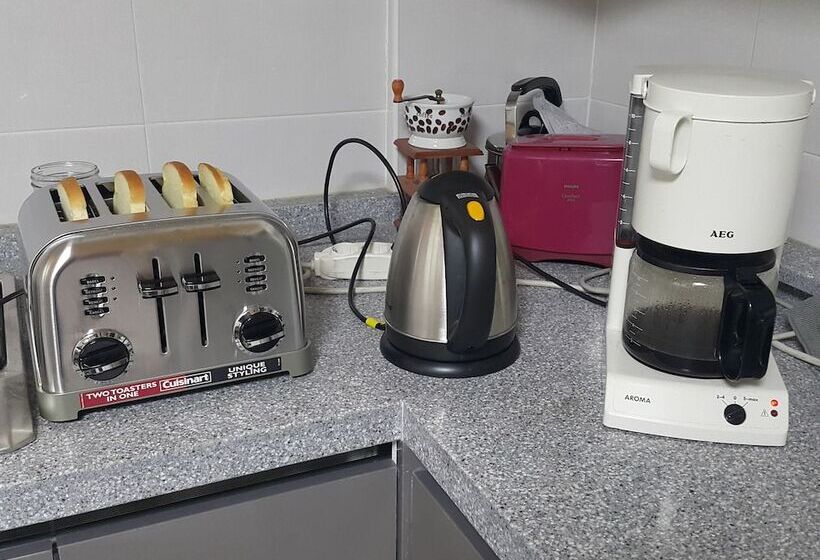 Pension (Hôtel basse catégorie) Guest House Manna