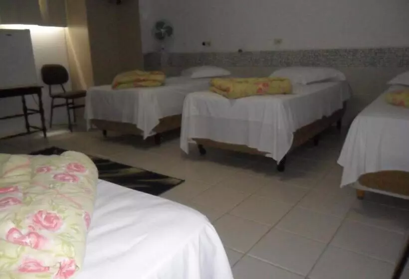 ペンション Pousada Da Serra