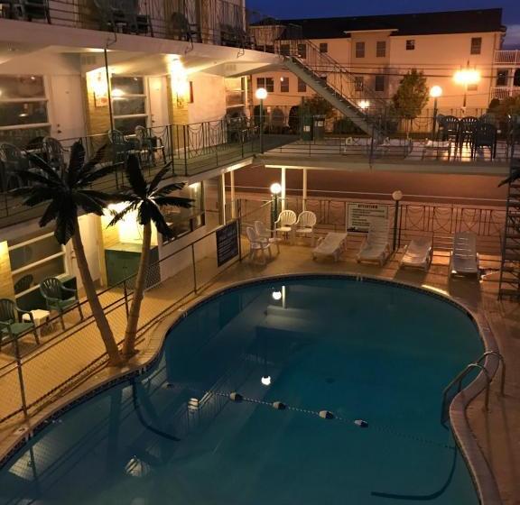 The Tramcar Motel Formerly The Aruba Motel