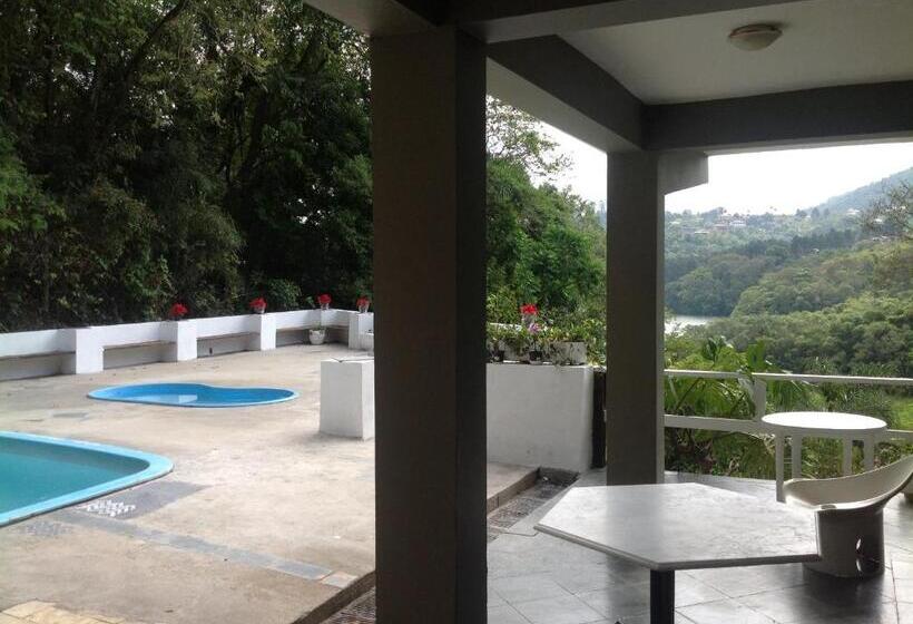 Пансион Chacara Mairipora Essence