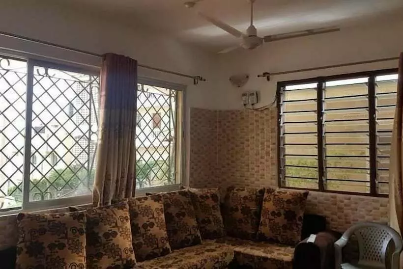 پانسیون Golden Guest House  Miritini