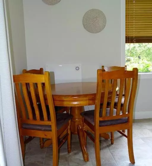 پانسیون Korohi Vineyard Bnb