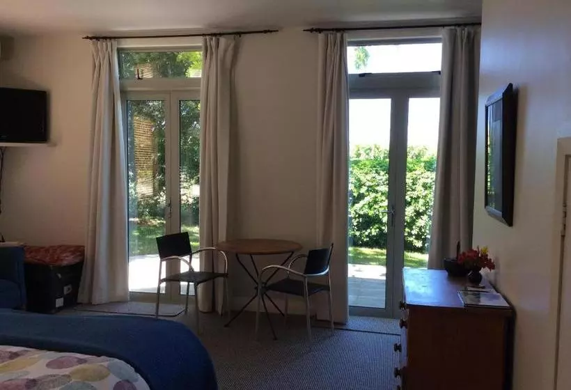 پانسیون Korohi Vineyard Bnb