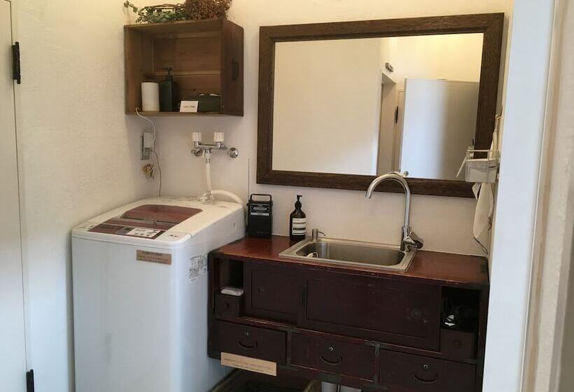 פנסיון Small Town Hotel Hakodate