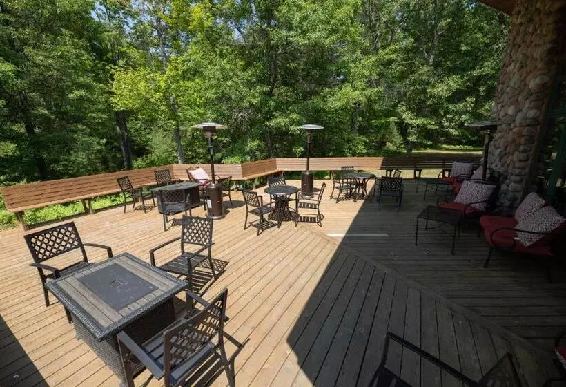 ホテル Whitetail Lodge