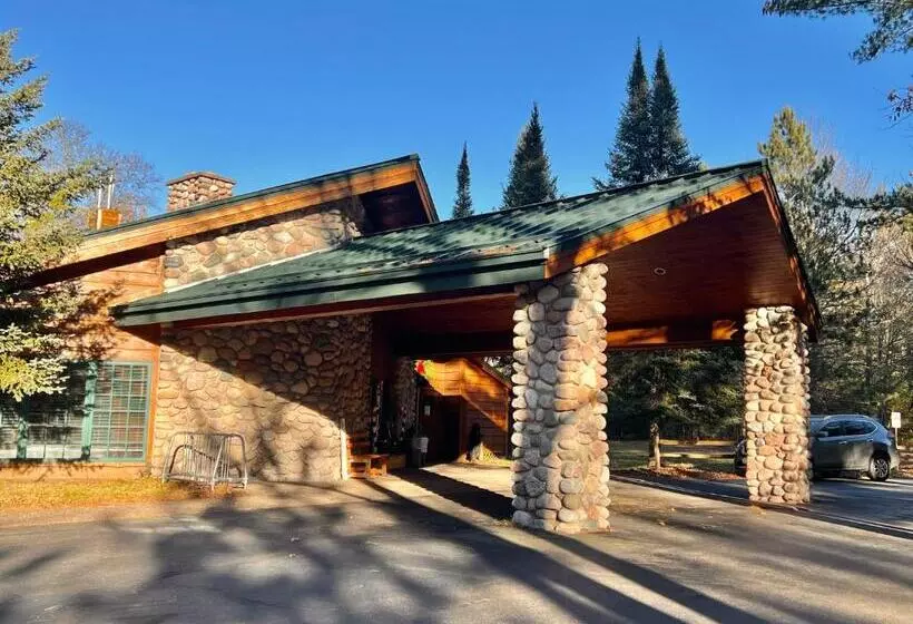 ホテル Whitetail Lodge