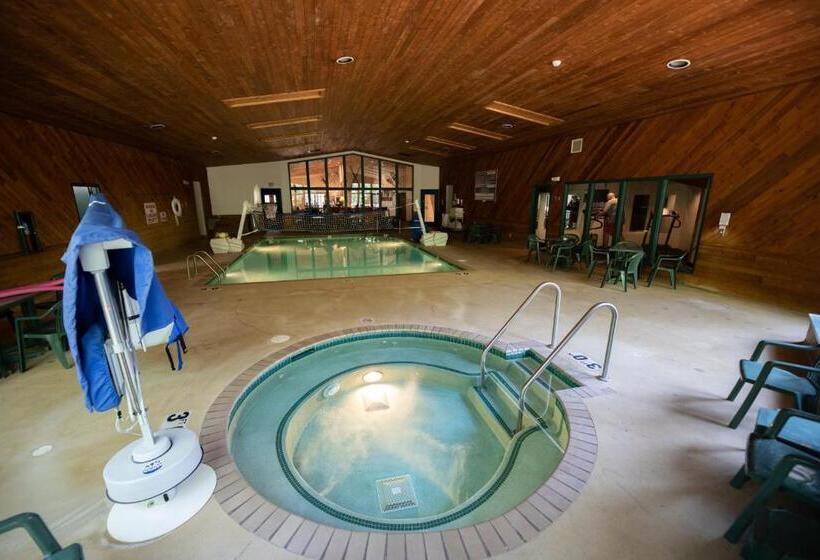 酒店 Whitetail Lodge