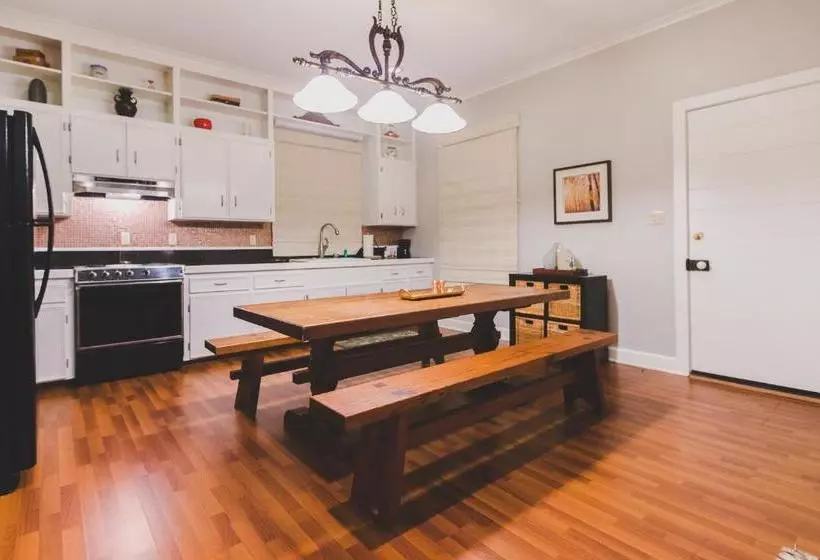 Aamiaismajoitus (B&B) Brandon Hall Plantation