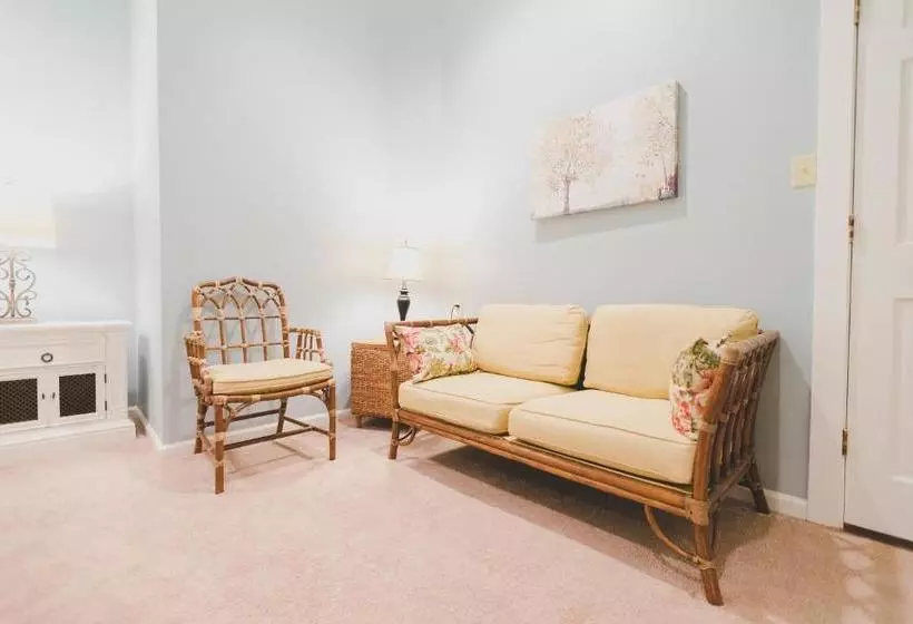 Aamiaismajoitus (B&B) Brandon Hall Plantation