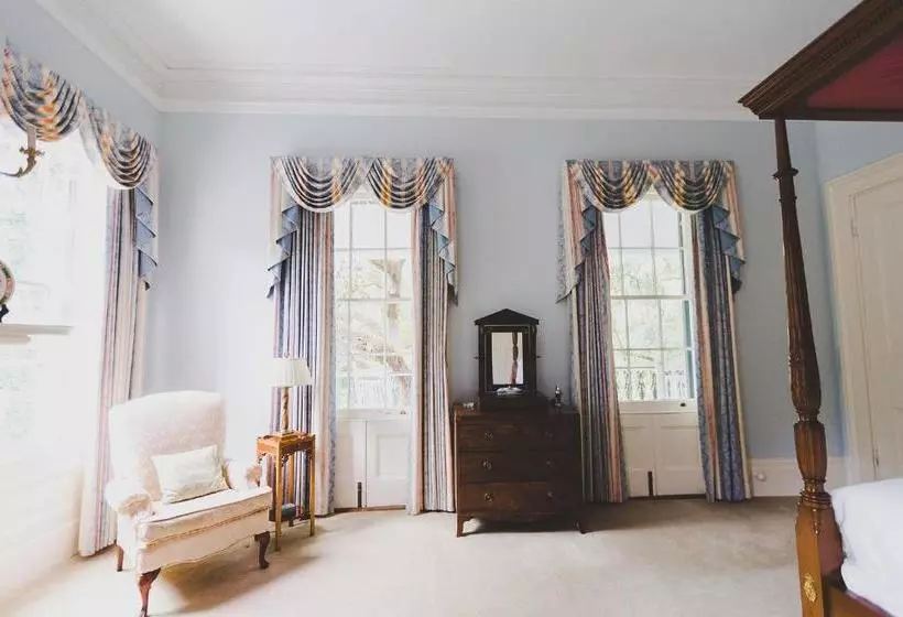 Aamiaismajoitus (B&B) Brandon Hall Plantation