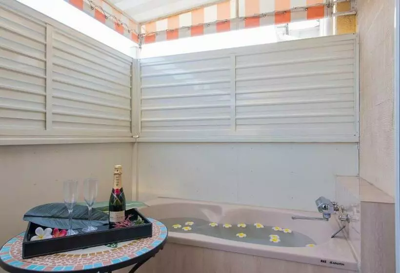 Hotelli Sulata Ashikaga