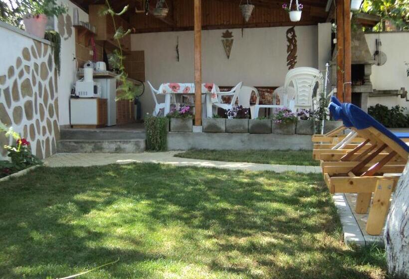 پانسیون Guest House Drazhev