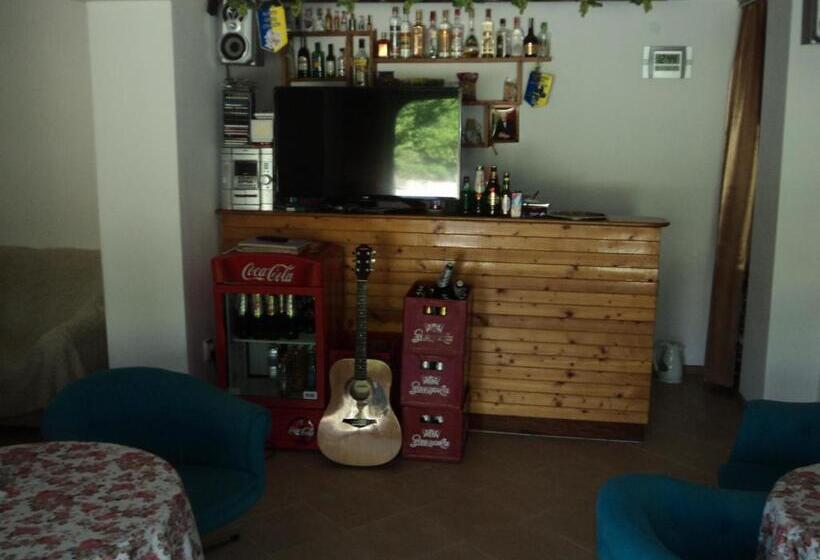 پانسیون Guest House Drazhev