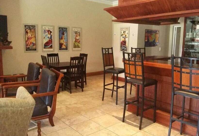 Пансион Lavender Lodge