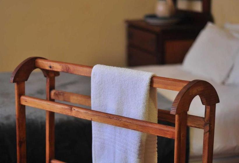 پانسیون Obelix Guesthouse