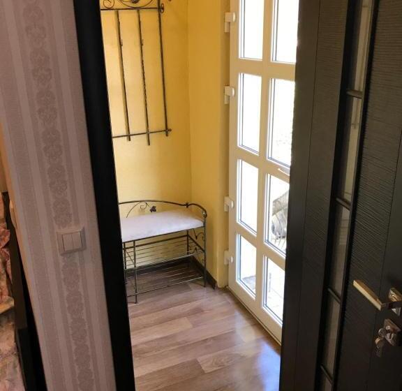 펜션 Villa L Vovskaia