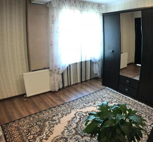 펜션 Villa L Vovskaia